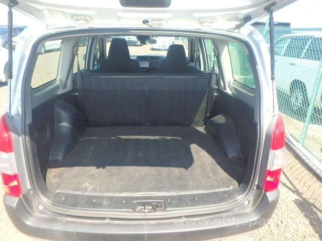 
								TOYOTA PROBOX full									
