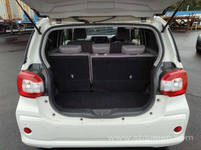 
								TOYOTA PASSO full									