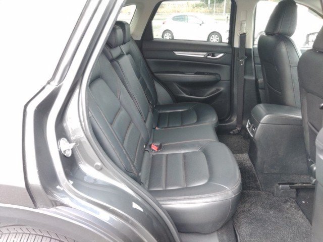 
								MAZDA CX5 full									