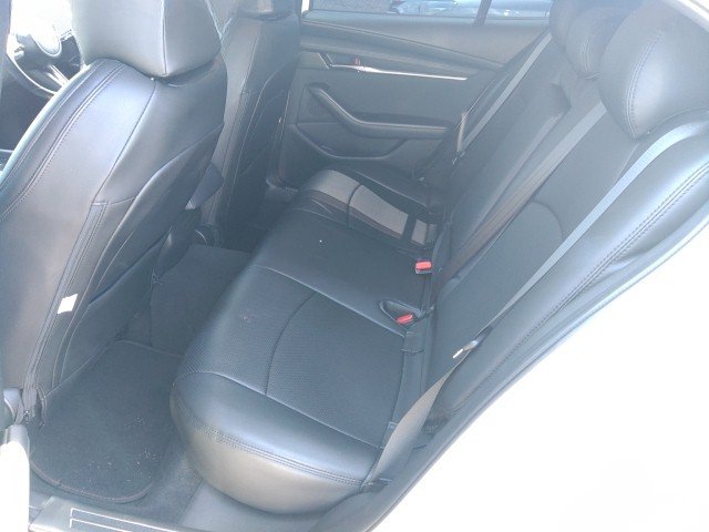 
								MAZDA 3 full									