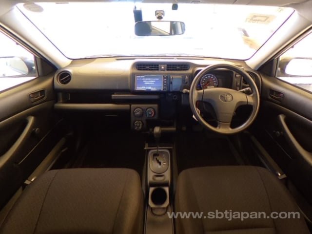 
								TOYOTA PROBOX full									