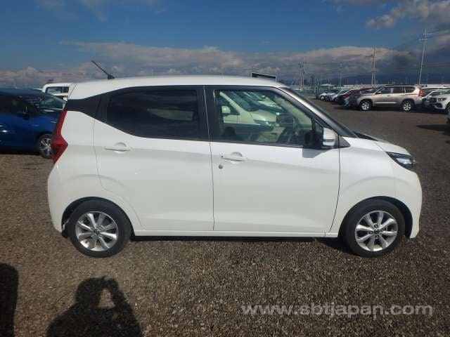 
								NISSAN DAYZ full									