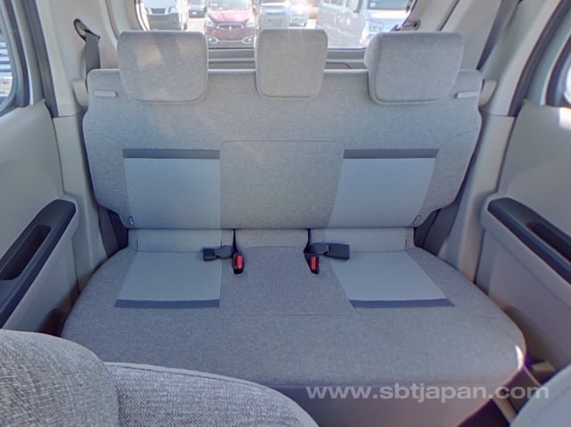 
								TOYOTA PASSO full									