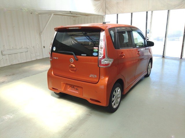 
								NISSAN DAYZ full									