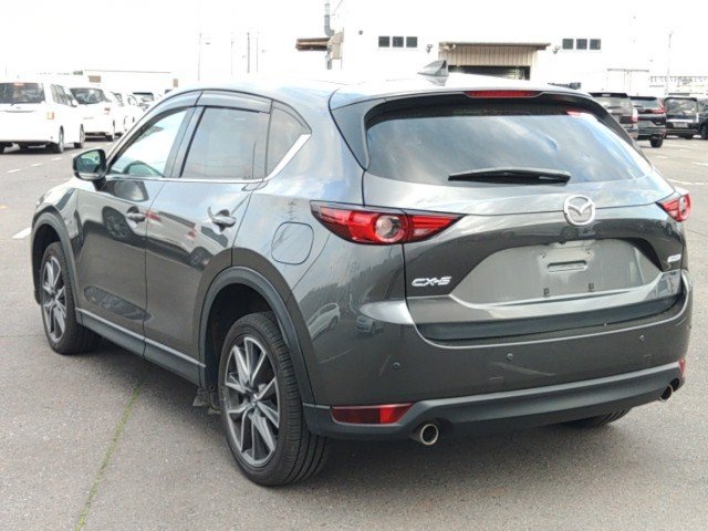 
								MAZDA CX5 full									