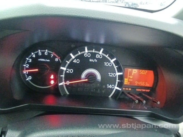 
								DAIHATSU MOVE full									