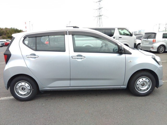 
								DAIHATSU MIRA full									