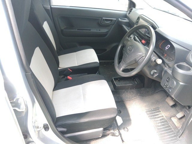 
								DAIHATSU MIRA full									