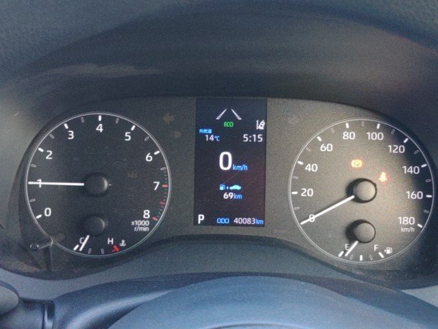 
								TOYOTA YARIS full									