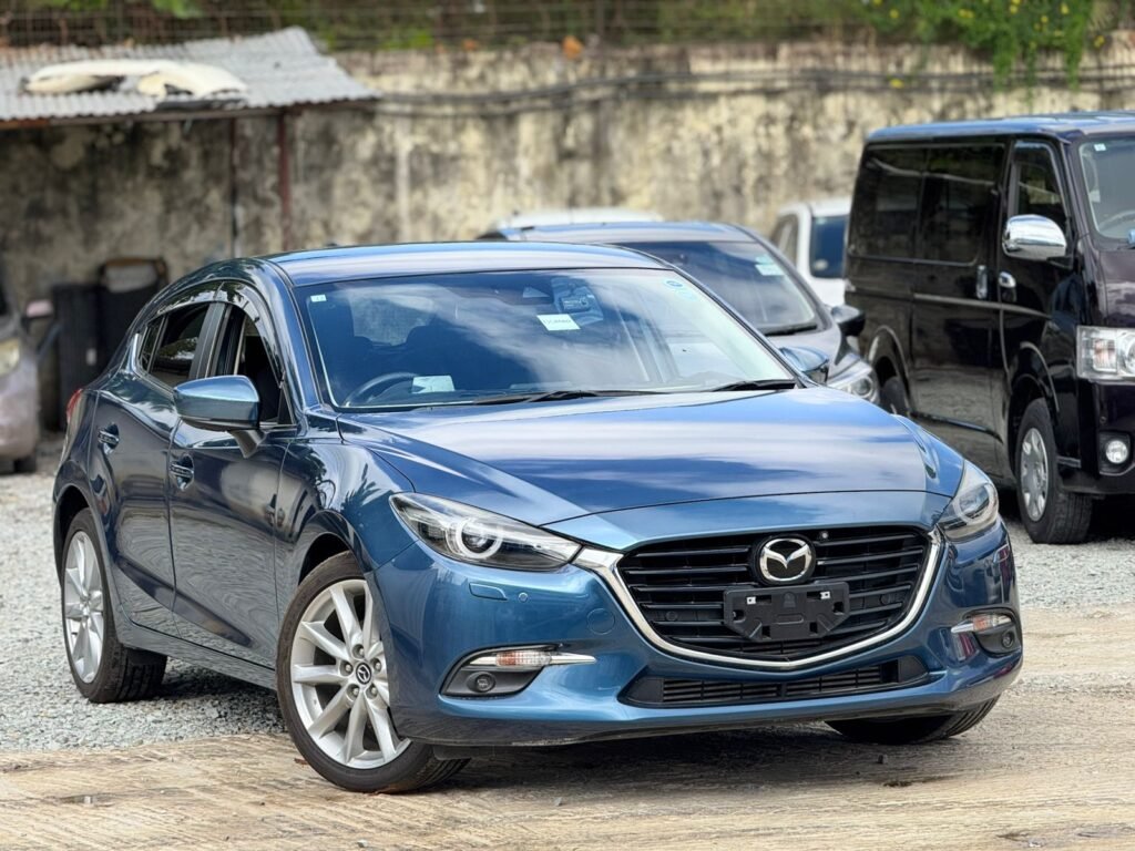 MAZDA AXELA