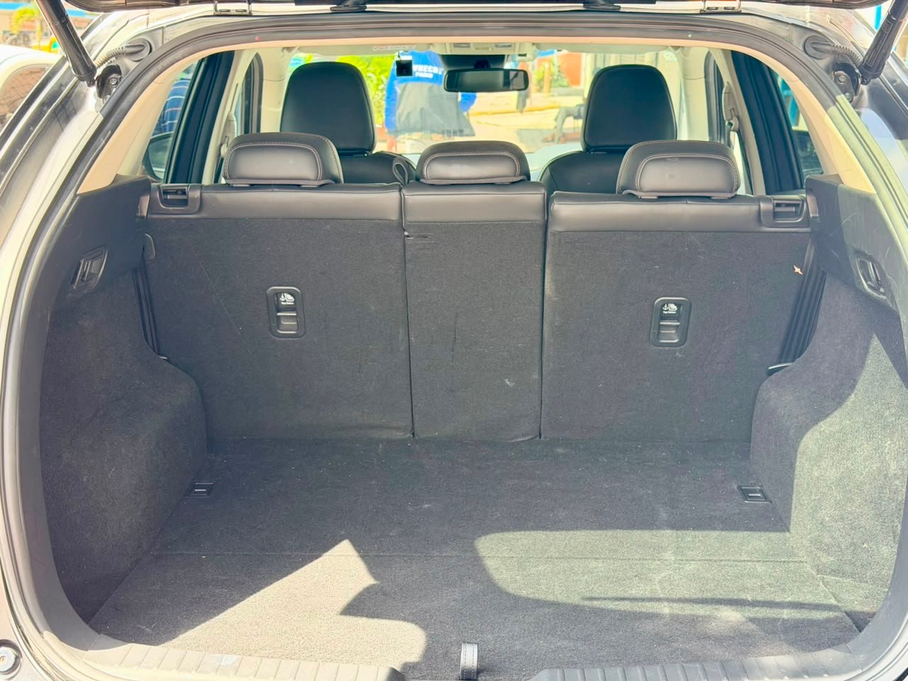 
								MAZDA CX5 full									