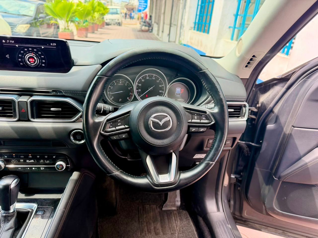 
								MAZDA CX5 full									