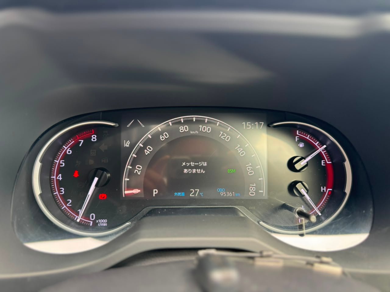 
								TOYOTA RAV-4 full									