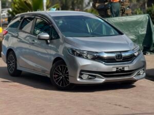 HONDA FIT SHUTTLE