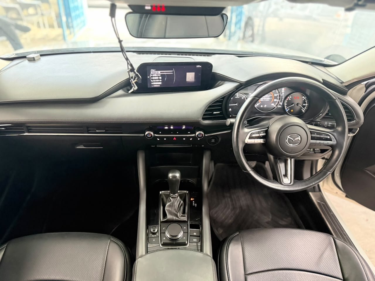 
								MAZDA 3 full									