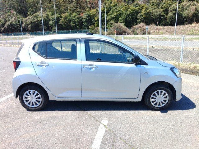 
								DAIHATSU MIRA full									