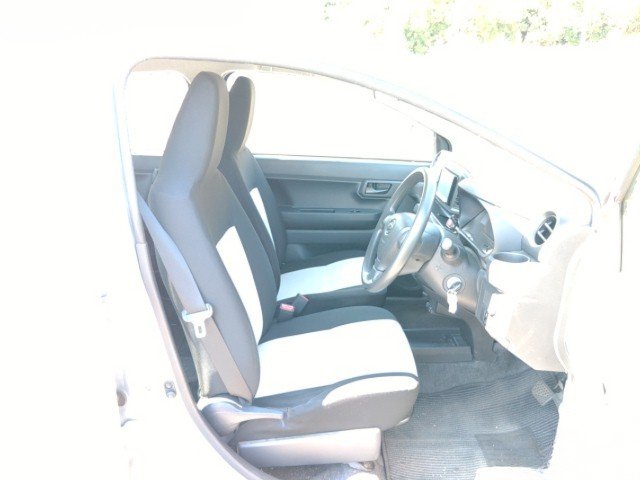 
								DAIHATSU MIRA full									