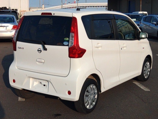 
								NISSAN DAYZ full									