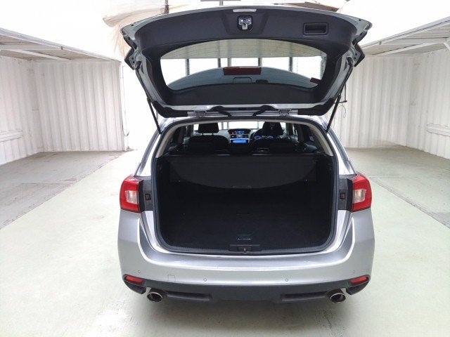 
								SUBARU LEVORG full									