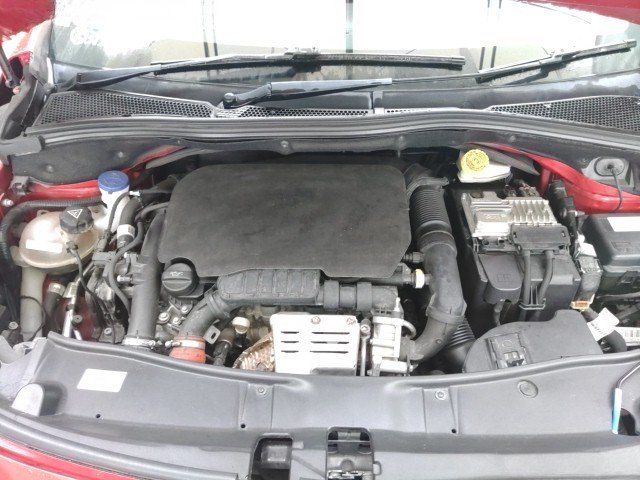 
								PEUGEOT 2008 full									