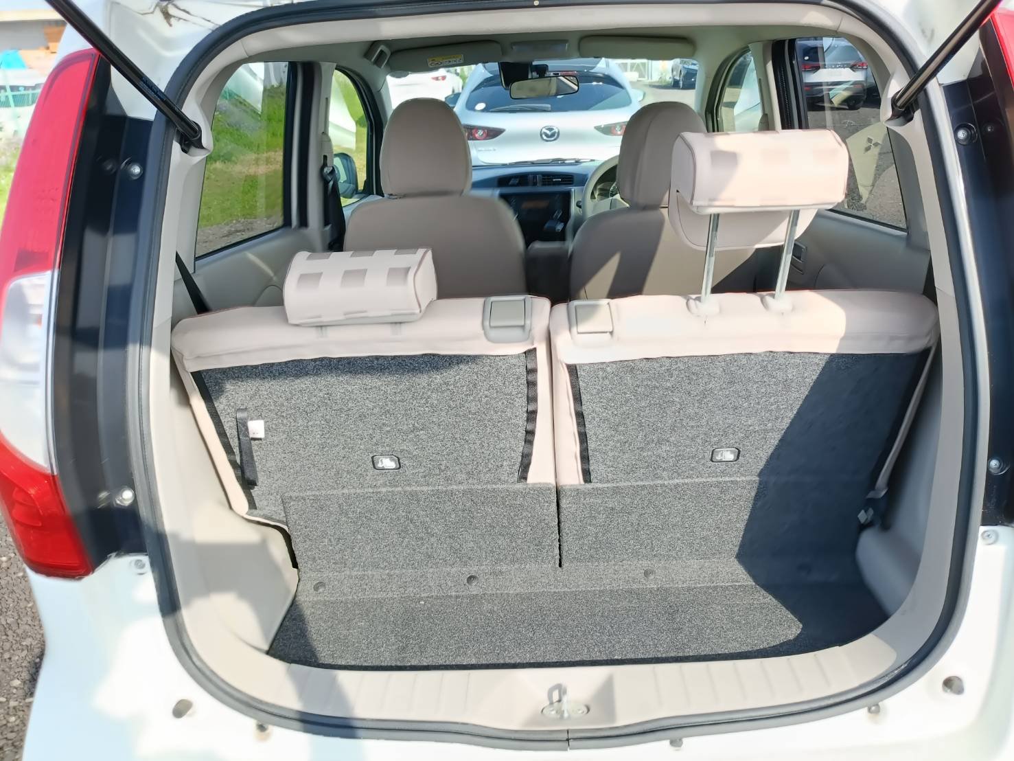 
								MITSUBISHI EK WAGON full									
