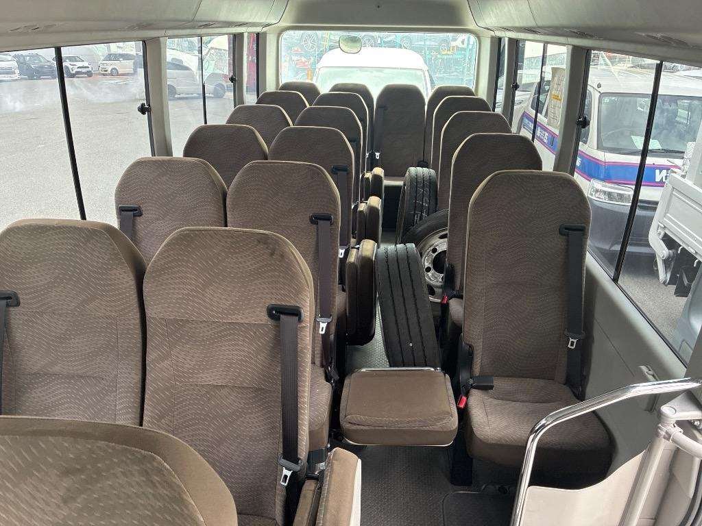 
								TOYOTA COASTER full									