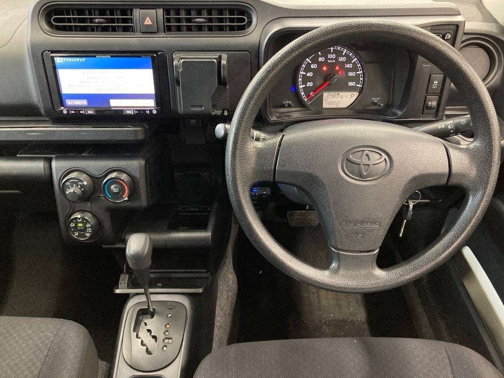 
								TOYOTA PROBOX full									