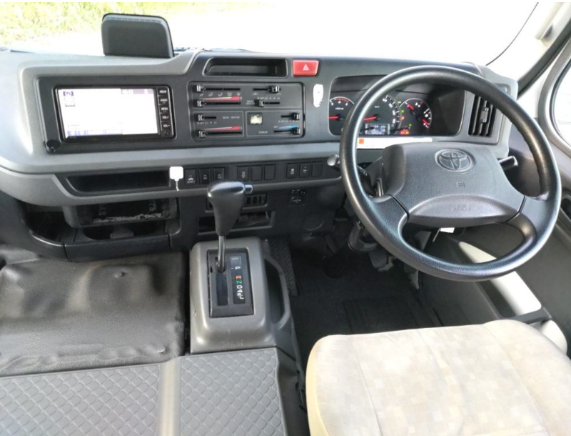 
								TOYOTA COASTER full									