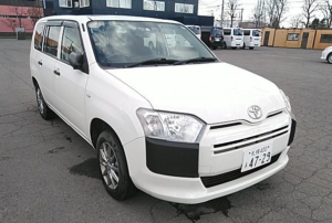 TOYOTA SUCCEED