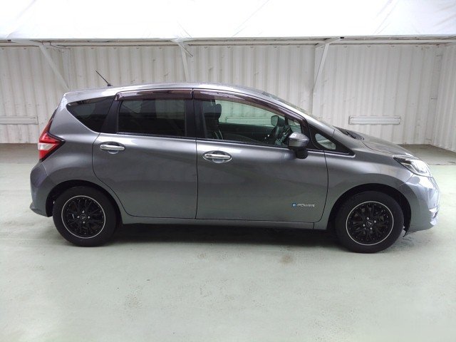 
								NISSAN NOTE full									