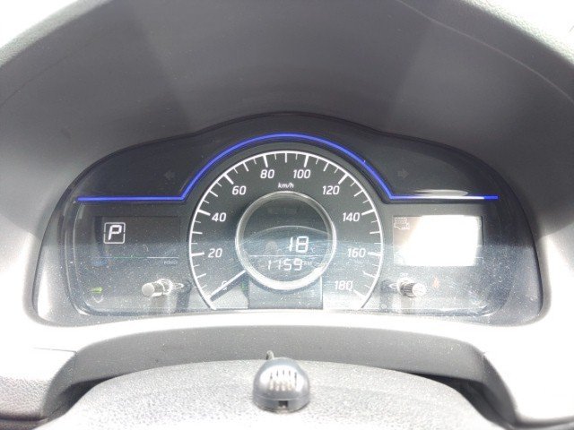 
								NISSAN NOTE full									