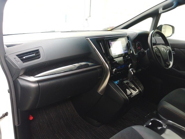 
								TOYOTA ALPHARD full									