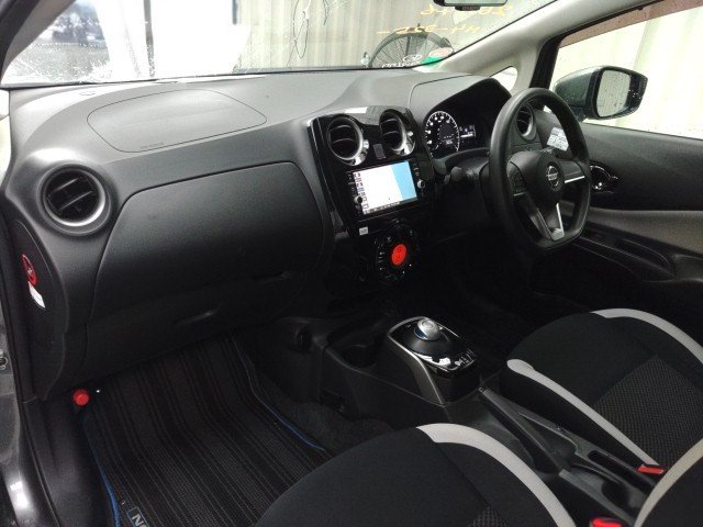 
								NISSAN NOTE full									