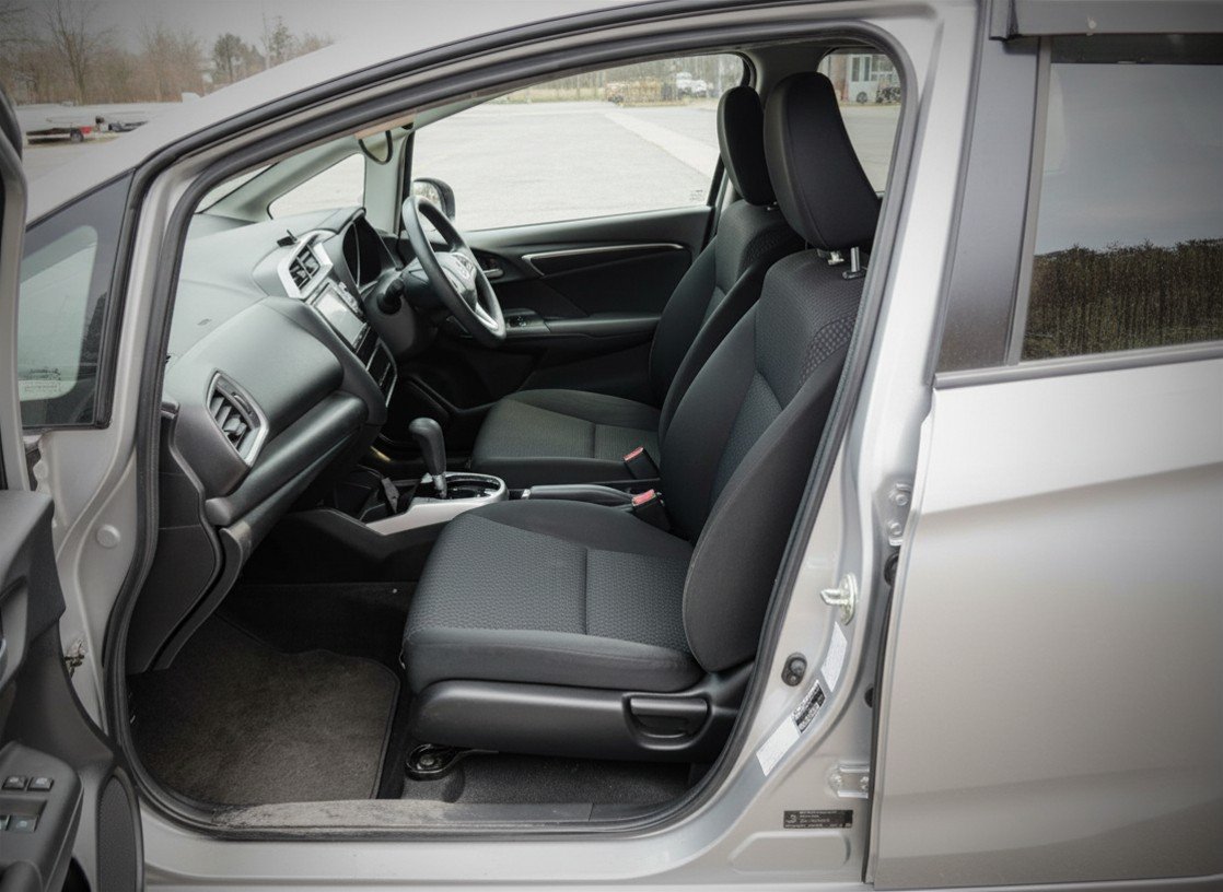 
								HONDA FIT full									