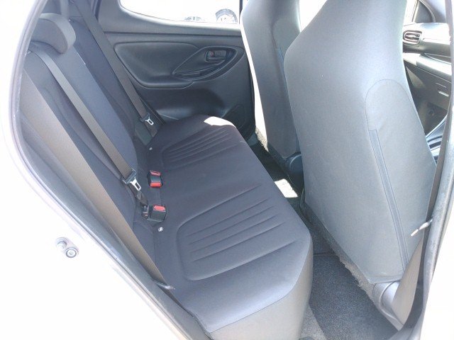 
								TOYOTA YARIS full									