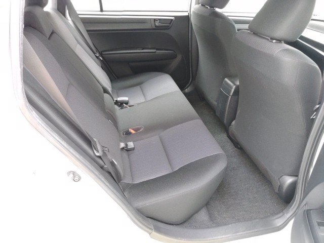 
								TOYOTA FIELDER full									