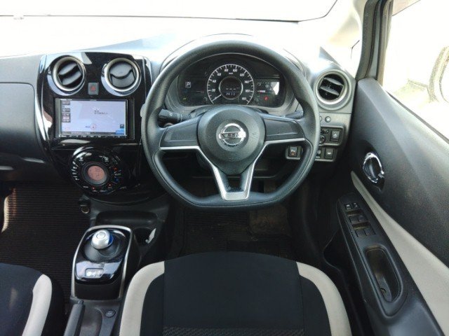 
								NISSAN NOTE full									