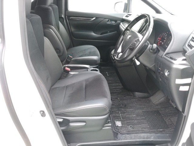 
								TOYOTA ALPHARD full									