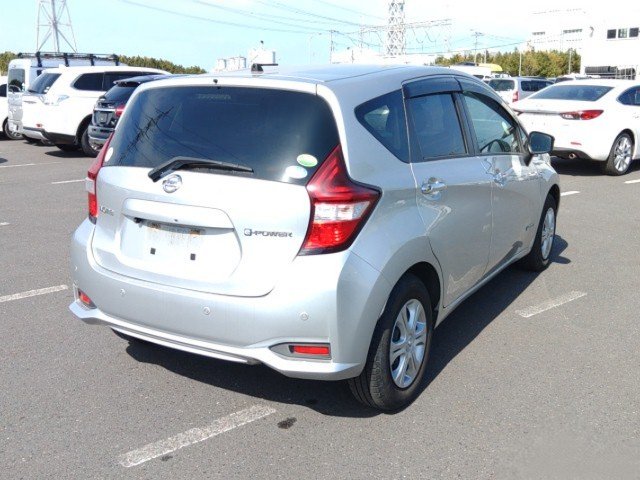 
								NISSAN NOTE full									