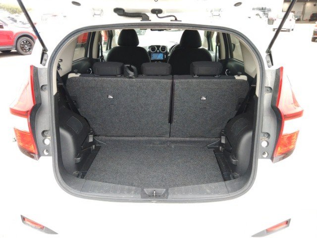 
								NISSAN NOTE full									