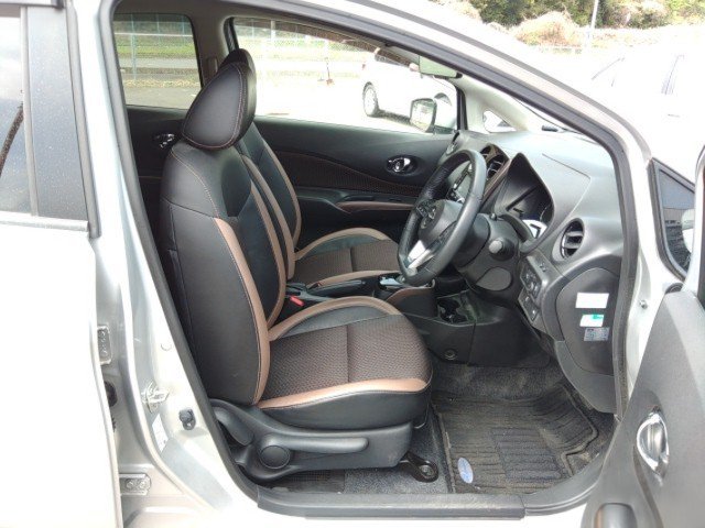 
								NISSAN NOTE full									