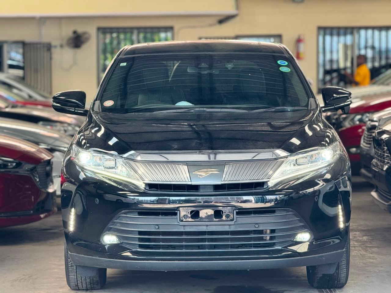 
								TOYOTA HARRIER full									