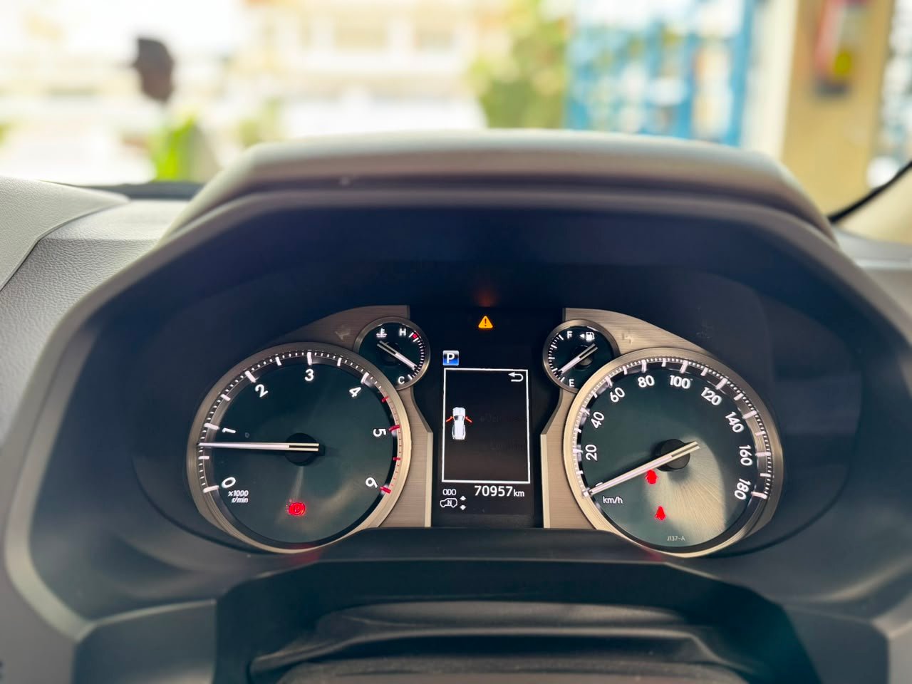 
								TOYOTA PRADO full									