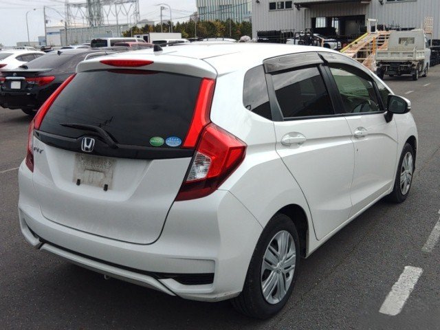 
								HONDA FIT full									