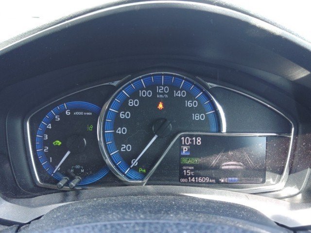 
								TOYOTA FIELDER full									