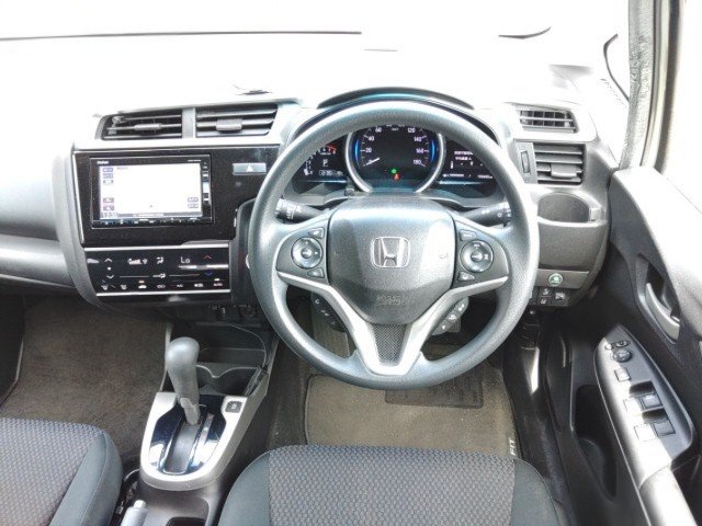 
								HONDA FIT full									