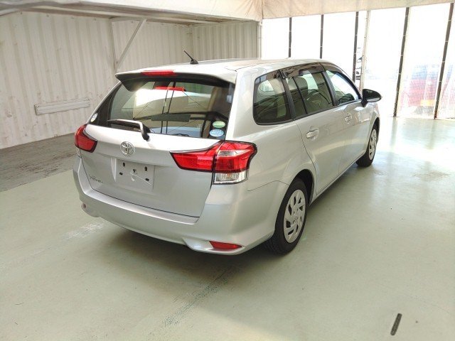 
								TOYOTA FIELDER full									