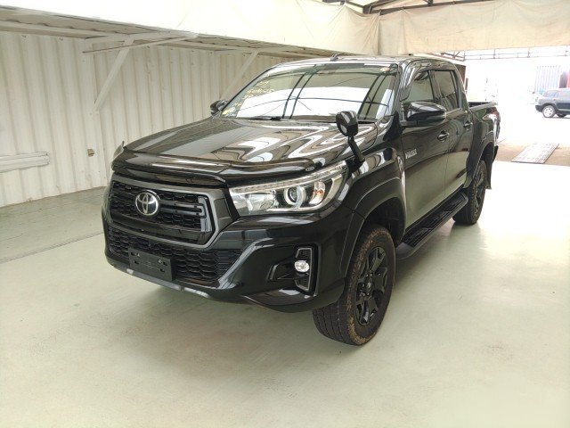 
								TOYOTA HILUX full									