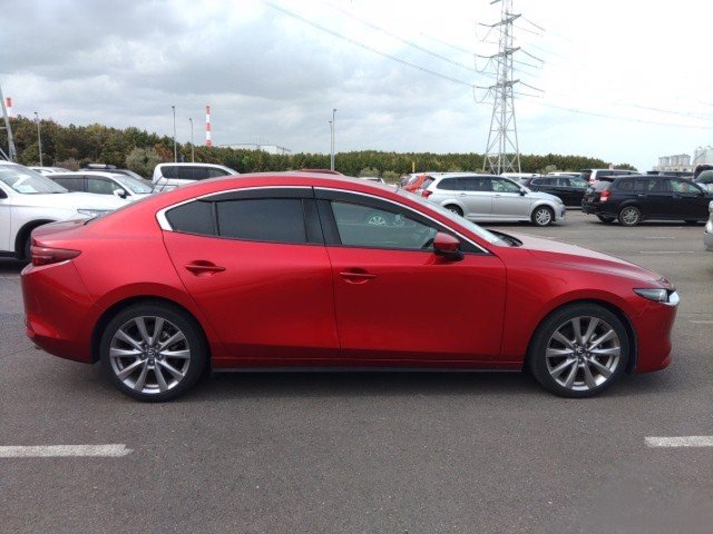 
								MAZDA 3 full									