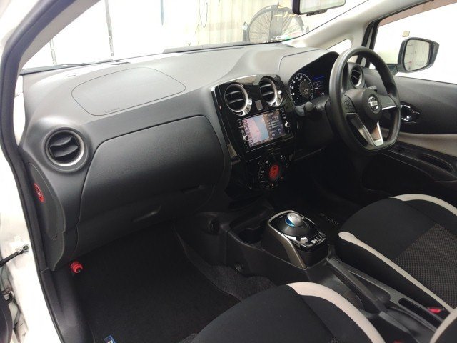 
								NISSAN NOTE full									